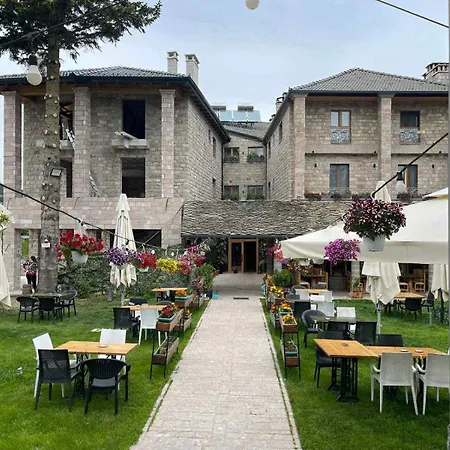Falo Hotel